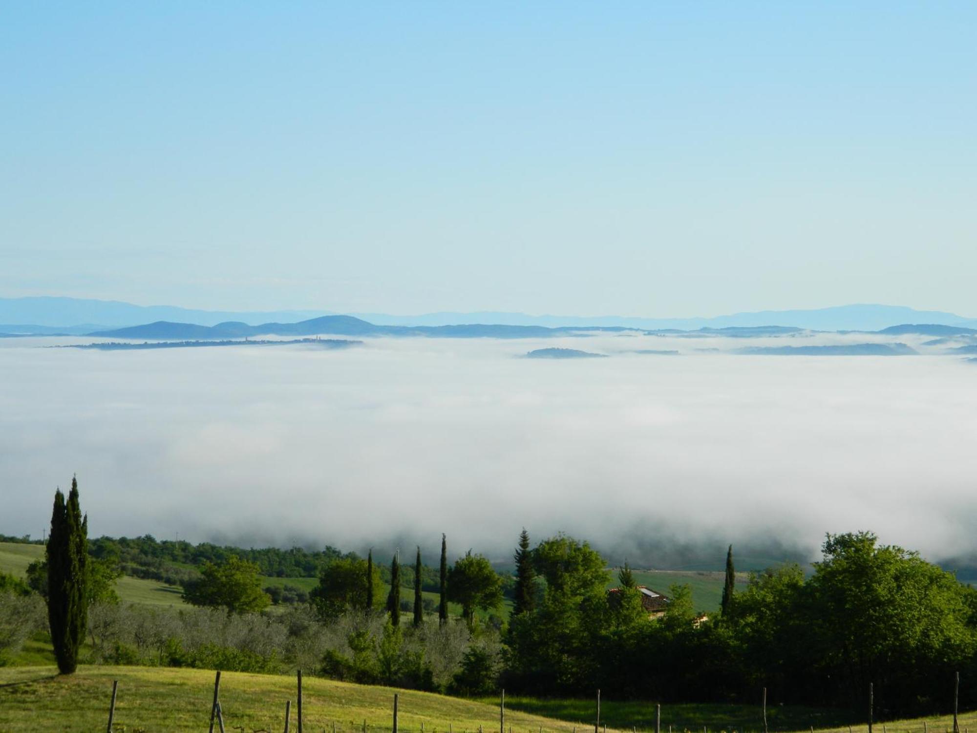 Le Rogheta Villa Campiglia dʼOrcia Exteriör bild