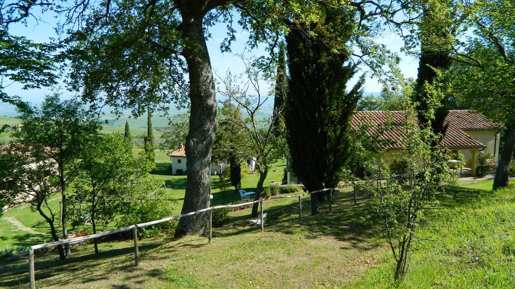 Le Rogheta Villa Campiglia dʼOrcia Exteriör bild