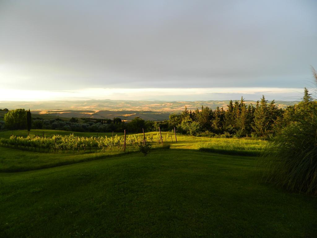 Le Rogheta Villa Campiglia dʼOrcia Exteriör bild