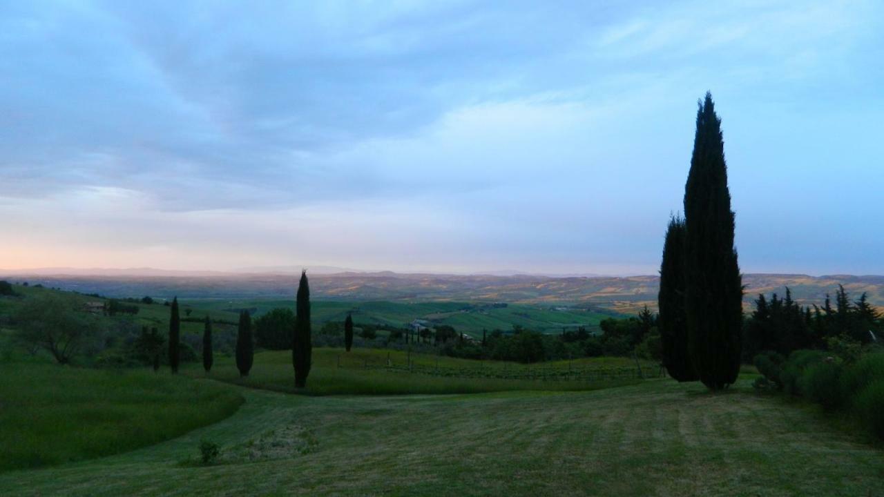 Le Rogheta Villa Campiglia dʼOrcia Exteriör bild